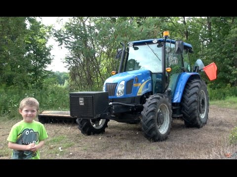 THE TRACTOR TRACKER