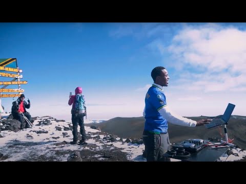 Joozey (Official Set) Mt. Kilimanjaro – World Record [First man to play on the peek of Africa]