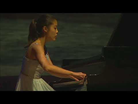 2017 WWAAC Awards   Yannie Tan Introduction & Performance