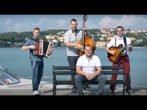 Ansambel Naveza-Studenček