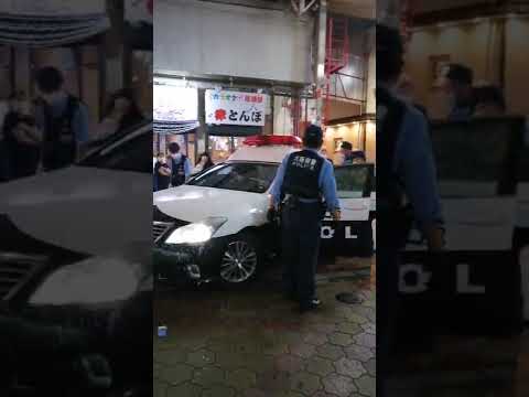 ダークネットの麻薬売人が米国到着時に逮捕