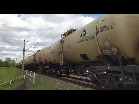 ED059(CFR MARFĂ),trece prin Hancea cu o garnitura de cisterne și un mic concert de goarne.