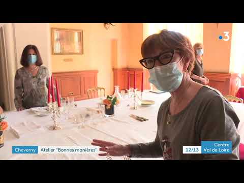 Cheverny : apprendre les bonnes manières à table, initiation a la bienséance au château