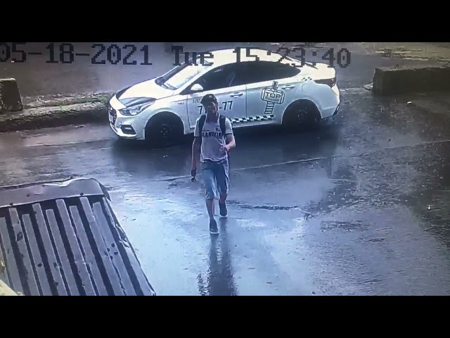 Полицейскийлар билгесез гражданинны эзли