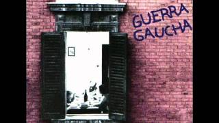 BLANCO AZUL ENANITOS VERDES