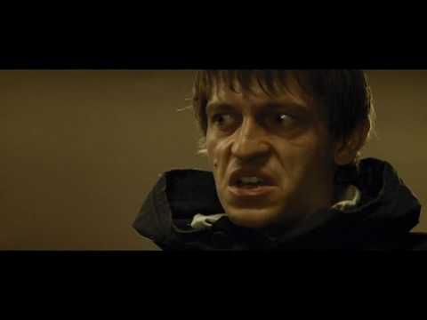 Green Street Hooligans Zitat "Man tritt niemanden der am Boden liegt"