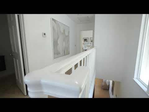 Luxury Living in Silicon Valley - Los Altos Hills on 1.6 acres of land and private vineyard