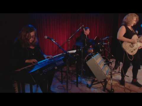 Blues Tuesday with Curl