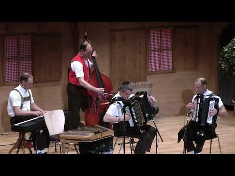 Ländlertreffen Brunnen 2017: Chaschtehöckler; Zum 40igsten Hochsigstag