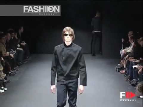 "Jil Sander" Autumn Winter 2003 2004 Milan 1 of 2 Menswear by FashionChannel
