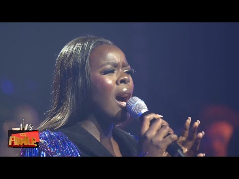 Assis sur le trône, tu règnes à jamais (Mélodie venue du ciel) - Arielle Seka