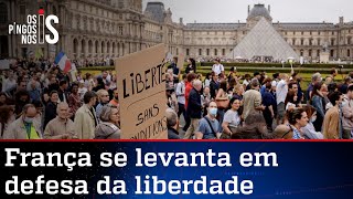 Franceses vão às ruas contra vacina obrigatória e passaporte sanitário