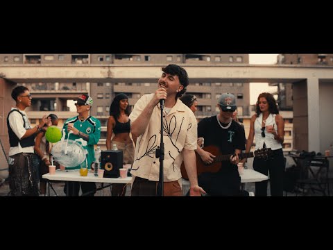 Gojardi - GOSTOSA (feat. Yanni$) (Official Video)