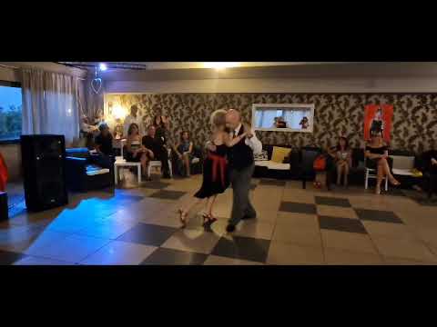 Silvana e Roberto alla festa di fine corso 2023