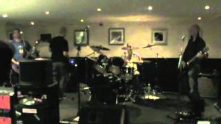 Mentally Yours - Hidden - Live at the Castlemayne