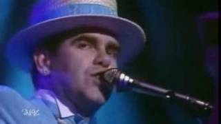 ELTON JOHN -  CANDLE IN THE WIND  (Original Version) LIVE.wmv