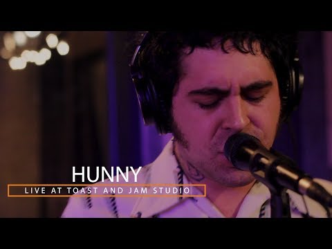 HUNNY Live at Toast and Jam Studio (Full Session)