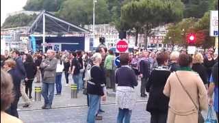 San Sebastian and some local &#39;street dancing&#39;