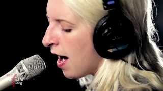 White Hinterland - "David" (Live at WFUV)
