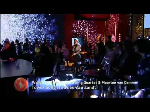 De minuut: Wende & The Red Limo String Quartet & Maarten van Damme - Tower Song - 9-2-2015