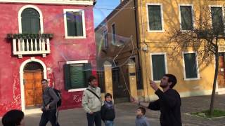 preview picture of video 'Burano Bubbles'