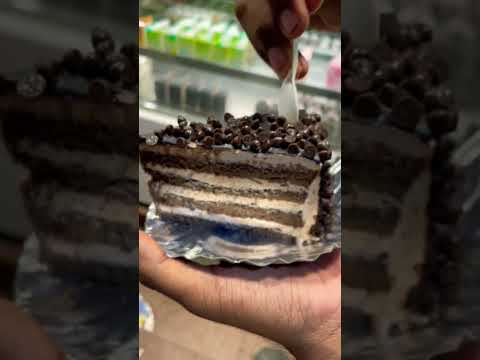 Cake la Ivlo varieties ah🍰😱😮💥Senthil Softy Zone📍Mylapore | cj #chennaifoodie #cake#icecream🥶