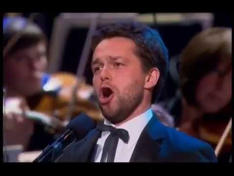 Julian Ovenden sings 'If I Loved You' (solo extract)