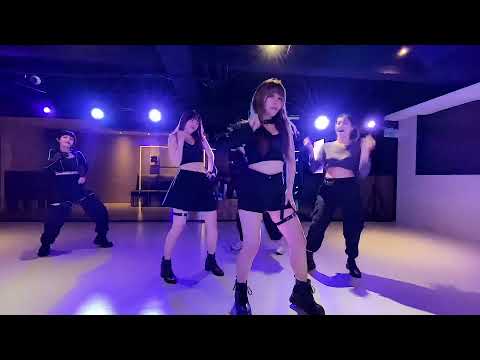 SWF(NO:ZE) - Hey Mama (Dance cover)
