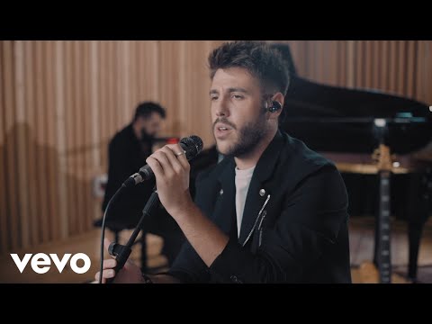 Video thumbnail for A Dónde Vas (En Acústico En Metropoli Studios)