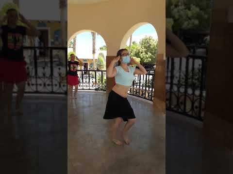 TE  MITI     con Ori Moana