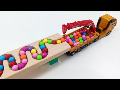 HABA Marble Run: Mesmerizing Wooden Marbles Racing Through Air ASMR