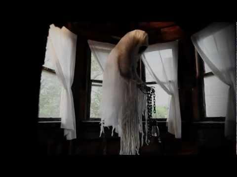 Hanging Faceless Halloween Phantom