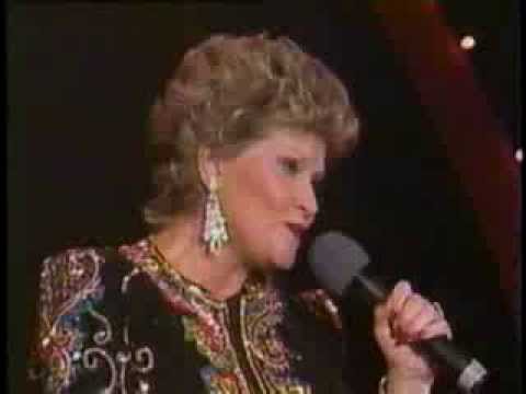 Patti Page sings many of her hits LIVE in New York