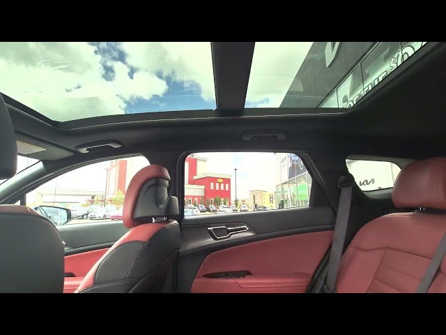 2023 Kia Sportage Hybrid SX Hybrid AWD, Dual Displays, Panoramic in Cars & Trucks in Medicine Hat