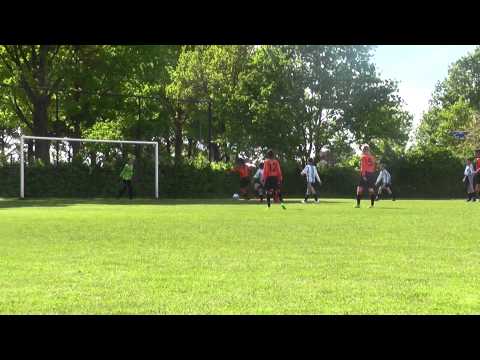 14 mei 2015 FC Driebergen D2 - VV De Meern D3 toernooi Jonathan 1-5 Goal Angelo, assist Daan (1-1)