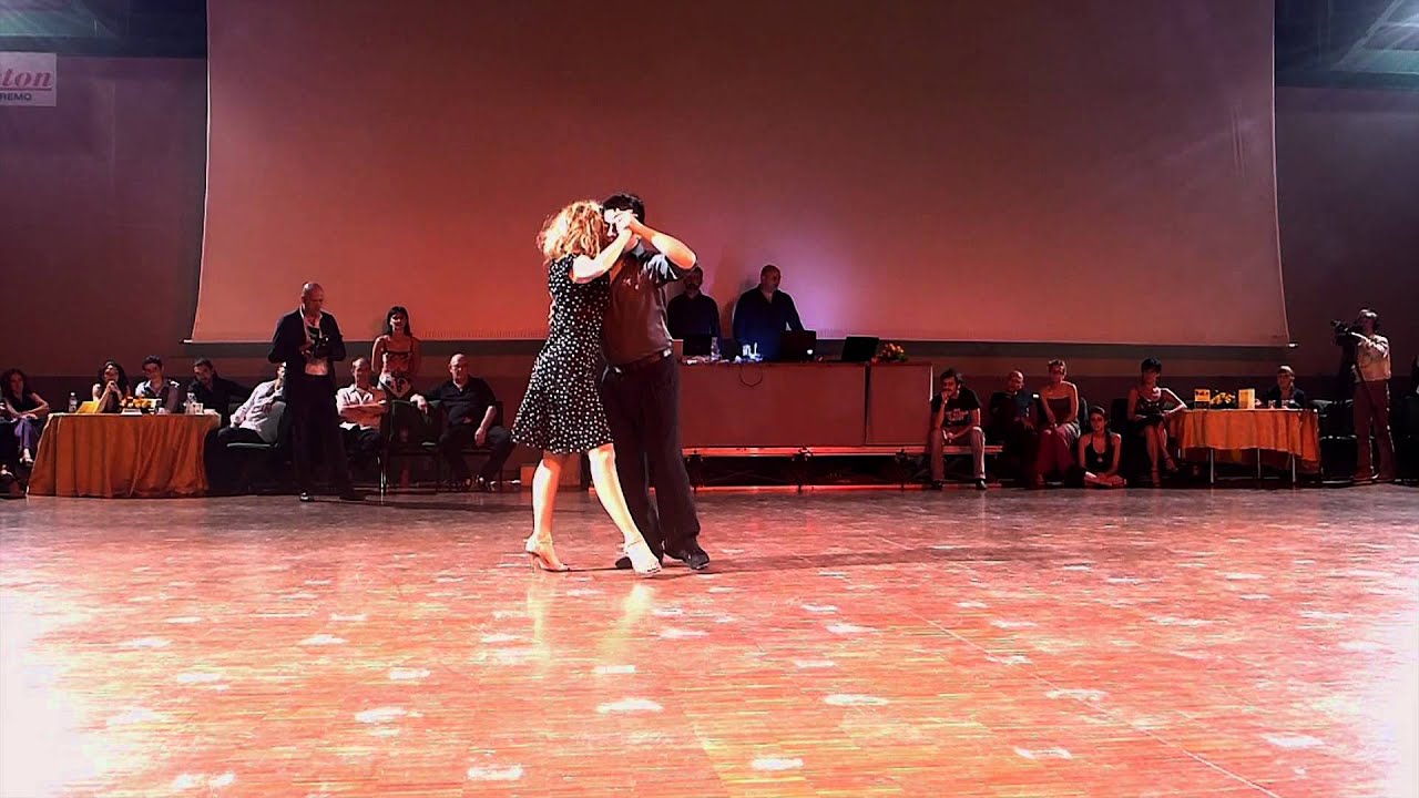 Noelia Hurtado Y Carlitos Espinoza -San Remo 2012- Tango 3
