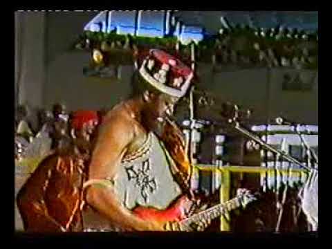 Chief Dr Oliver De Coque And His Expo 76 - People's Club Of Nigeria   Live (Official Video)