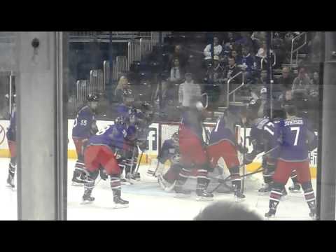 Columbus Blue Jackets Enter Dressing Room vs. Toronto Maple Leafs 10/25/2013