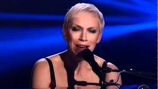 Annie Lennox - Why live at the AMAs and award presentation