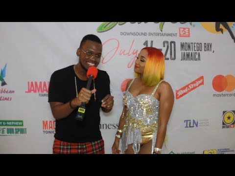 Rre Talks Stage Performance at Reggae Sumfest 2019