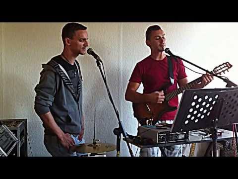 Benny & Danny- Let her go!