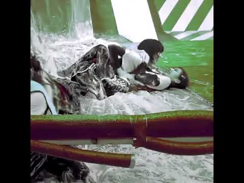 that's kinda sus tho 👀 #jenlisa #jennie #lisa #kpop #shorts #kpopedit #gay