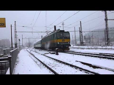 ČD 163.091 - Příjezd vlaku Os 6878 - Ústí nad Labem západ, 12.2.2013