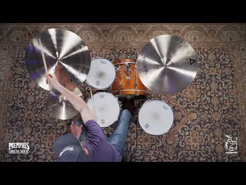 Istanbul Agop 22" Traditional Medium Crash Cymbal - 2065g (MC22-1050119M)