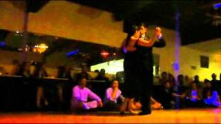 MARIA INES BOGADO Y SEBASTIAN JIMENEZ EN LA MILONGA 10 01/04