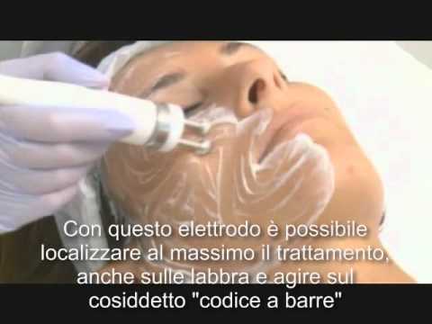 Maschera da gelatina per la persona dopo di 40 anni Affronti pacchi da fiocchi dellavena e sale
