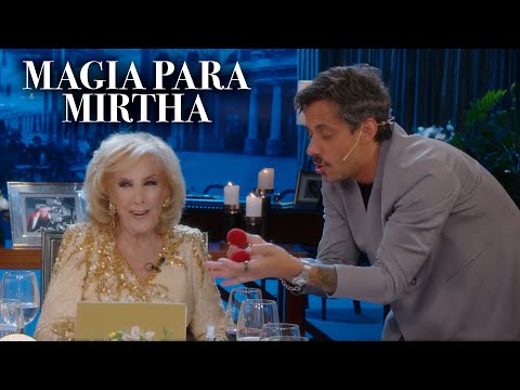 "¡Qué rabia!": Rada hizo un truco de magia con Mirtha y La Chiqui quedó admirada totalmente