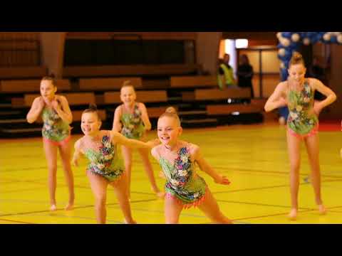 Smágentur Svalan, estetiskt kappingarlið