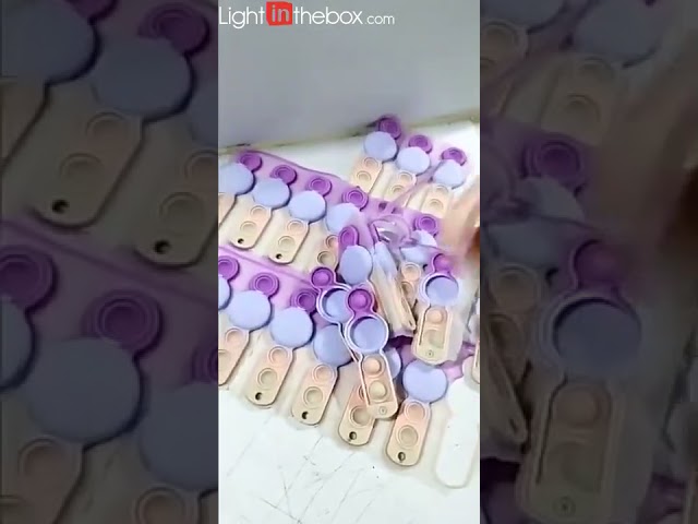 Vídeo relacionado con SDTEK Funda para Nintendo Switch, Bubble Pop De Silicona Suave Fidget Case (arcoíris)