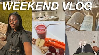 WEEKEND VLOG | getting back on track, new nails, new juice recipe, reading